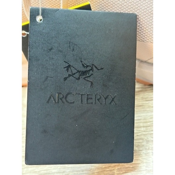 Arc'teryx Womens Aerios FL 2 Light Hiking Shoes Velvet Sand/Brick NWT - Size 7.5 - Picture 15 of 16